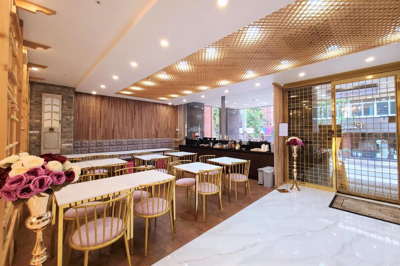 Central Park Hotel Busan Bagian luar foto