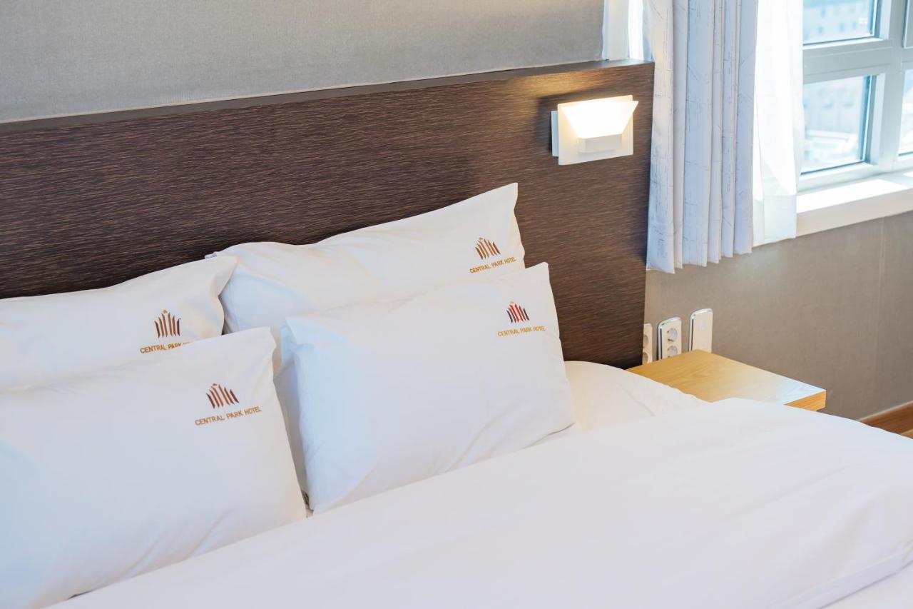 Central Park Hotel Busan Bagian luar foto