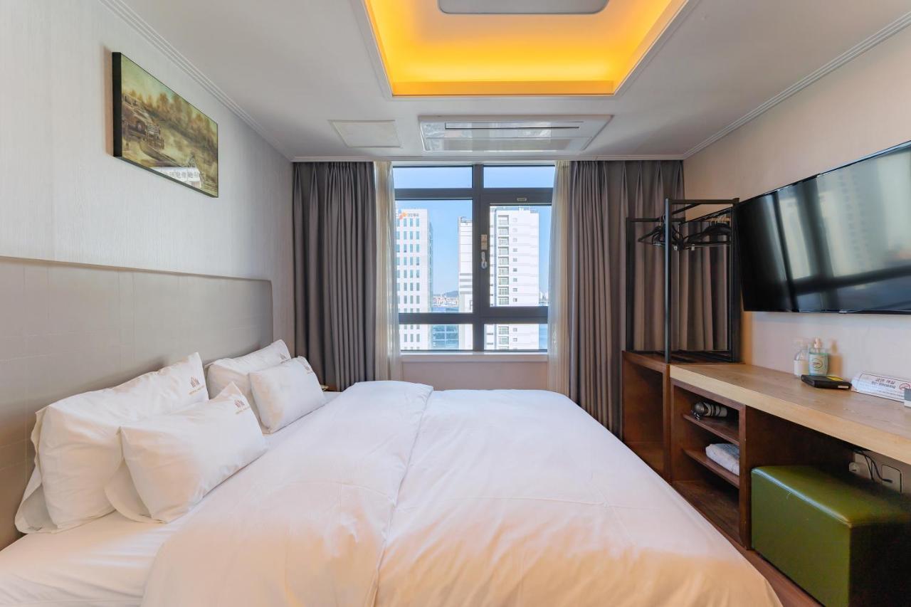 Central Park Hotel Busan Bagian luar foto