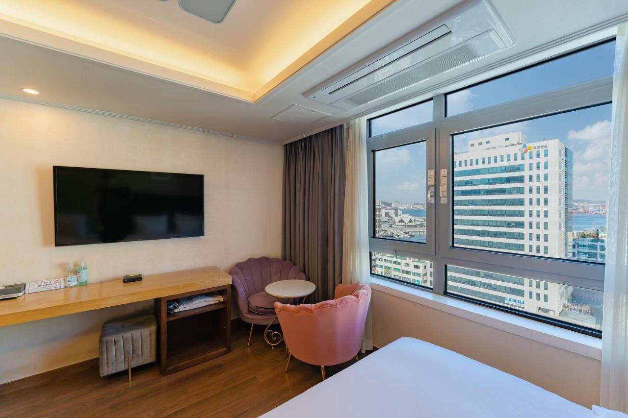 Central Park Hotel Busan Bagian luar foto