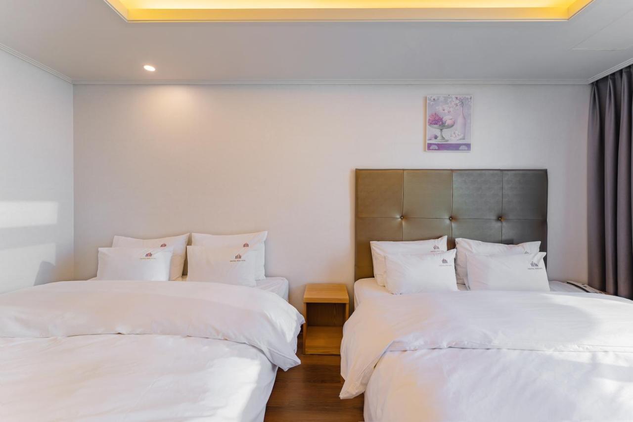 Central Park Hotel Busan Bagian luar foto