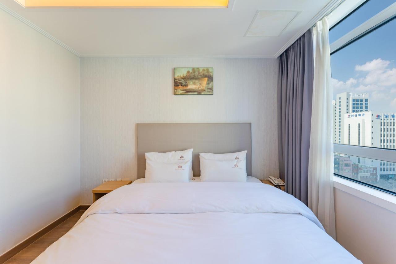 Central Park Hotel Busan Bagian luar foto
