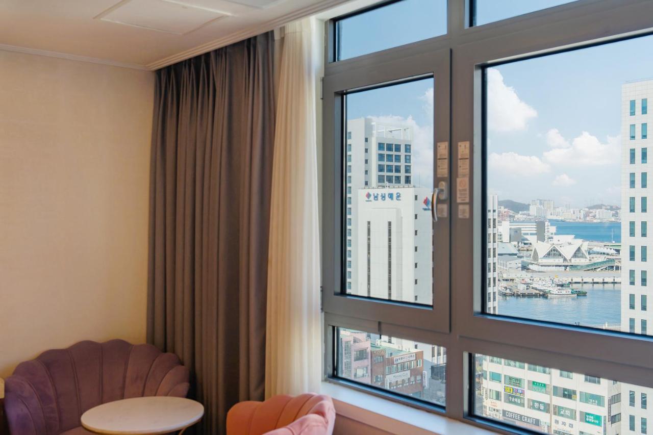 Central Park Hotel Busan Bagian luar foto