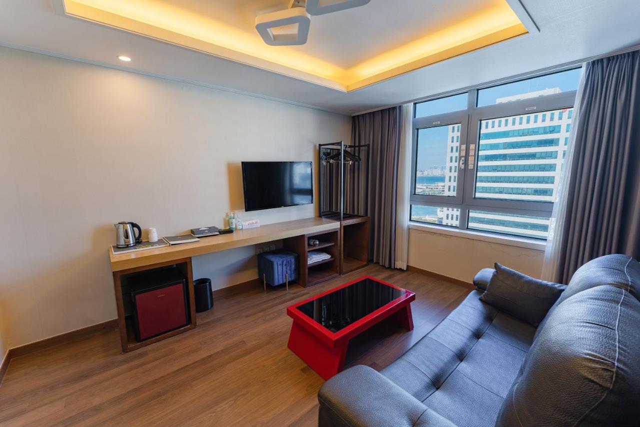 Central Park Hotel Busan Bagian luar foto